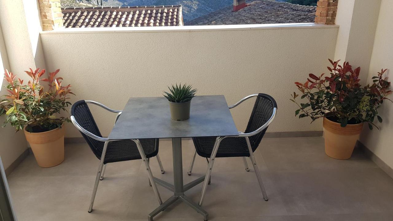 Loft Mariola - Apartamento En El Centro Historico Bocairent Luaran gambar