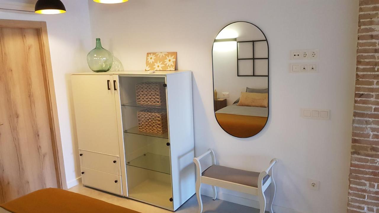 Loft Mariola - Apartamento En El Centro Historico Bocairent Luaran gambar